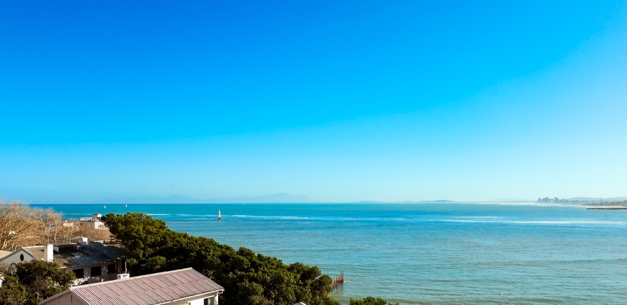 8 Bedroom Property for Sale in Gordons Bay Village Western Cape